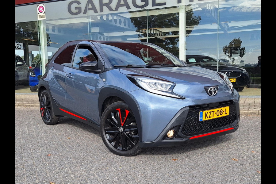 Toyota Aygo X 1.0 VVT-i MT Under Cover Automaat | Special Edition | Climate  | Navi | Camera | CC | 18"LM velgen |