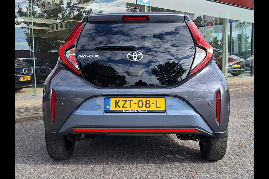Toyota Aygo X 1.0 VVT-i MT Under Cover Automaat | Special Edition | Climate  | Navi | Camera | CC | 18"LM velgen |