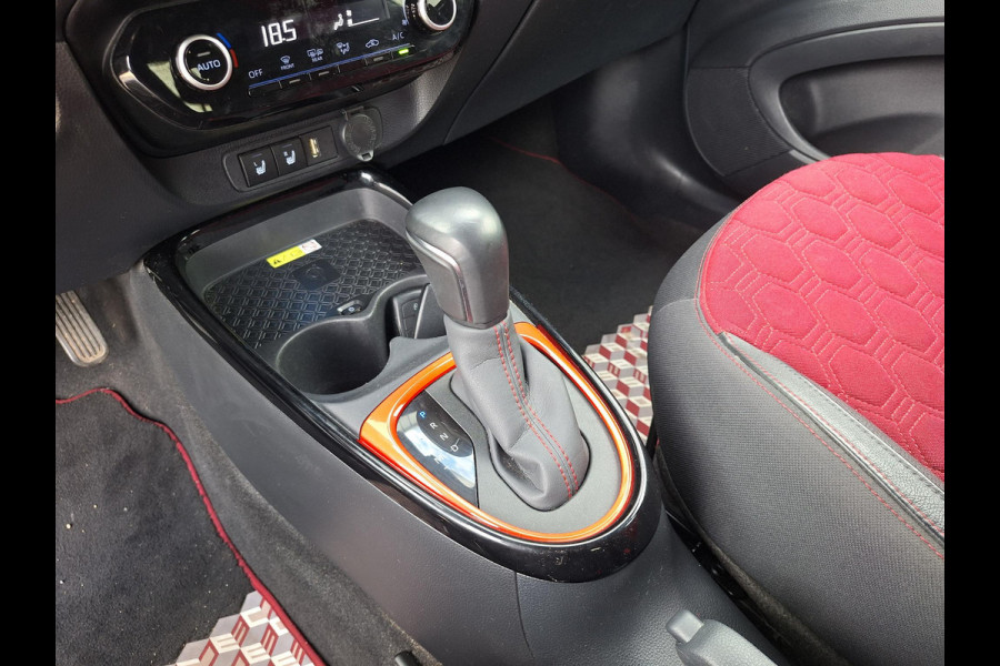 Toyota Aygo X 1.0 VVT-i MT Under Cover Automaat | Special Edition | Climate  | Navi | Camera | CC | 18"LM velgen |