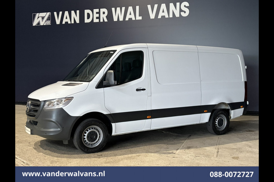 Mercedes-Benz Sprinter 317 CDI 170pk L2H1 Euro6 Airco | Camera | Navigatie | 2800kg Trekhaak | Apple Carplay Android Auto, Stoelverwarming, 270 Graden Achterdeuren, Parkeersensoren, Bijrijdersbank