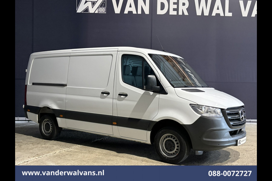 Mercedes-Benz Sprinter 317 CDI 170pk L2H1 Euro6 Airco | Camera | Navigatie | 2800kg Trekhaak | Apple Carplay Android Auto, Stoelverwarming, 270 Graden Achterdeuren, Parkeersensoren, Bijrijdersbank