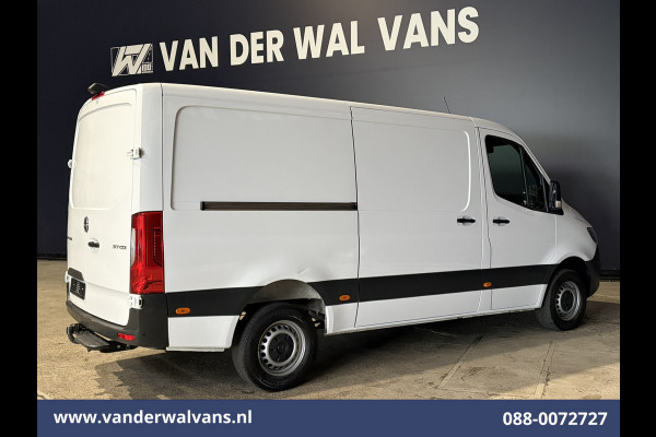 Mercedes-Benz Sprinter 317 CDI 170pk L2H1 Euro6 Airco | Camera | Navigatie | 2800kg Trekhaak | Apple Carplay Android Auto, Stoelverwarming, 270 Graden Achterdeuren, Parkeersensoren, Bijrijdersbank