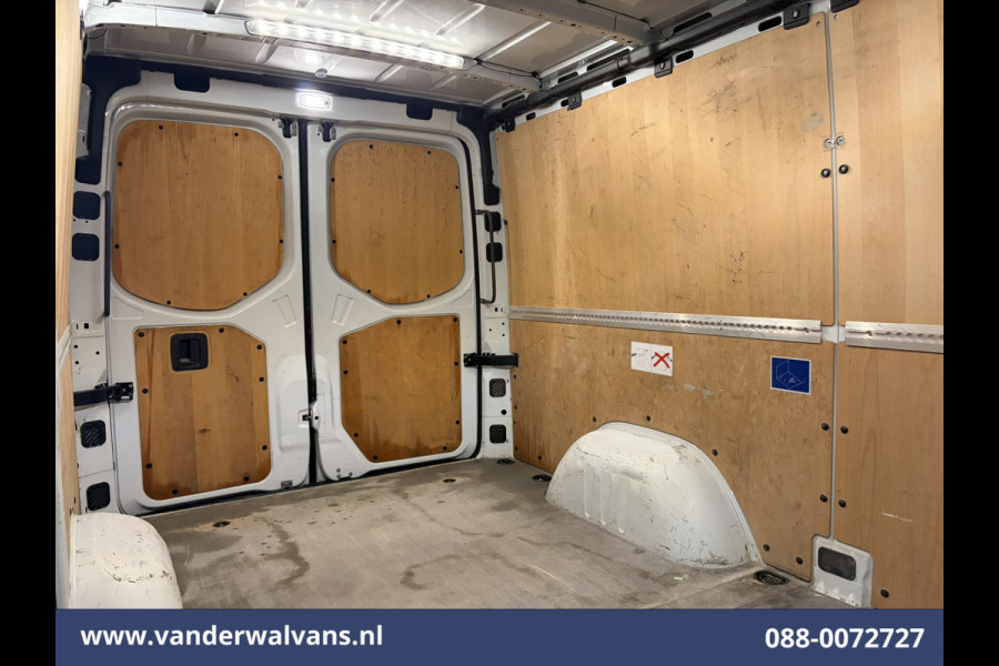 Mercedes-Benz Sprinter 317 CDI 170pk L2H1 Euro6 Airco | Camera | Navigatie | 2800kg Trekhaak | Apple Carplay Android Auto, Stoelverwarming, 270 Graden Achterdeuren, Parkeersensoren, Bijrijdersbank