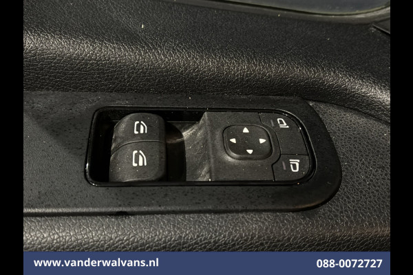 Mercedes-Benz Sprinter 317 CDI 170pk L2H1 Euro6 Airco | Camera | Navigatie | 2800kg Trekhaak | Apple Carplay Android Auto, Stoelverwarming, 270 Graden Achterdeuren, Parkeersensoren, Bijrijdersbank