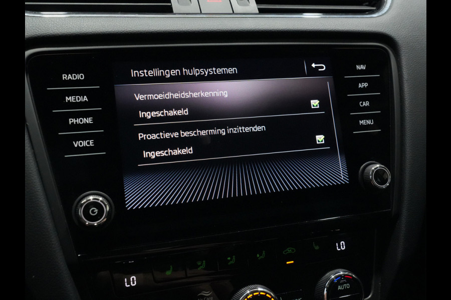 Škoda Octavia Combi 1.5 TSI DSG Greentech Business Ed. | Trekhaak | Navigatie | Android/Carplay | Stoelverw. 283