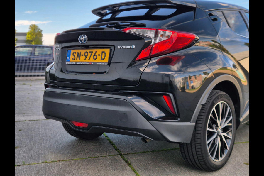 Toyota C-HR 1.8 Hybrid Dynamic Cruise! Line Assist! Acc! Camera! Stoelverwarming! Navi! Dab! Airco! Automaat! Mistlampen!