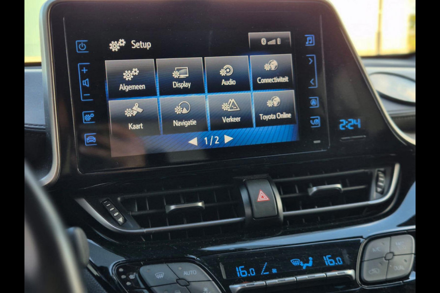Toyota C-HR 1.8 Hybrid Dynamic Cruise! Line Assist! Acc! Camera! Stoelverwarming! Navi! Dab! Airco! Automaat! Mistlampen!
