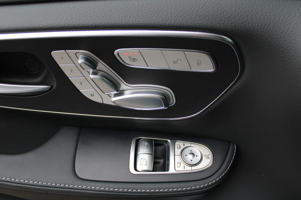 Mercedes-Benz V-Klasse 300d / AMG / Exclusive / DC / Elec Stoelen / Burmester / Nightpakket / Vol Opties / NIEUWSTAAT.