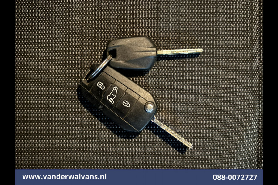 Peugeot Partner 1.5 BlueHDI 102pk L1H1 inrichting Euro6 Airco | Navigatie | Apple Carplay Trekhaak, Cruisecontrol, Android Auto, Parkeersensoren
