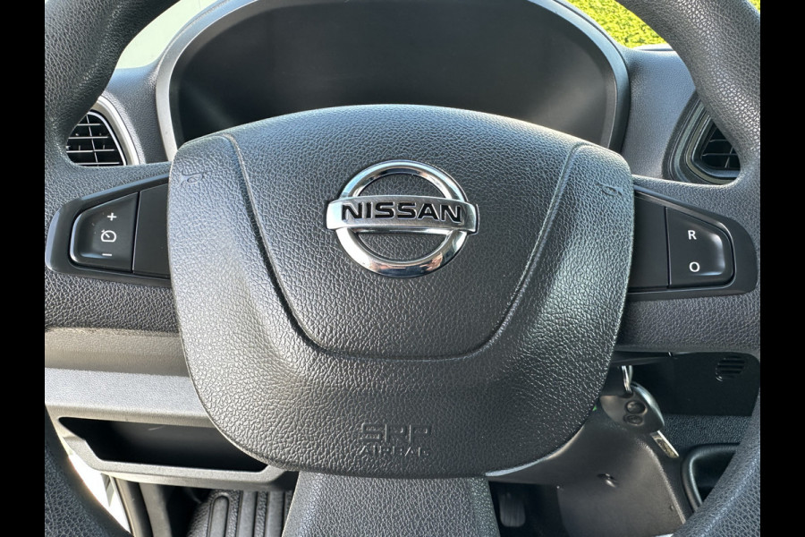 Nissan NV400 2.3 dCi 136 PK / GLASRESTEEL / L1H1 / IMPERIAAL / TREKHAAK / CAMERA / NAVI / ECC / CRUISE