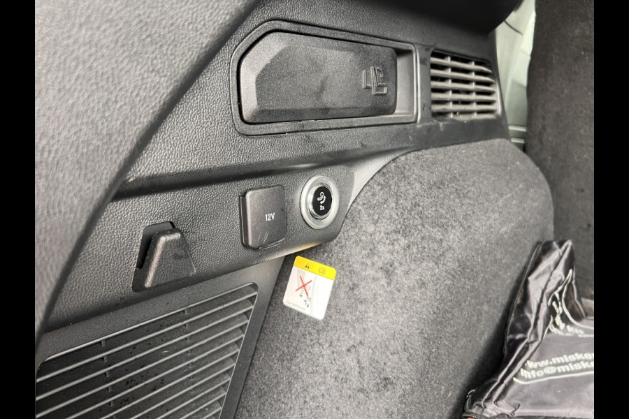 Ford Kuga 2.5 PHEV Vignale TREKHAAK!