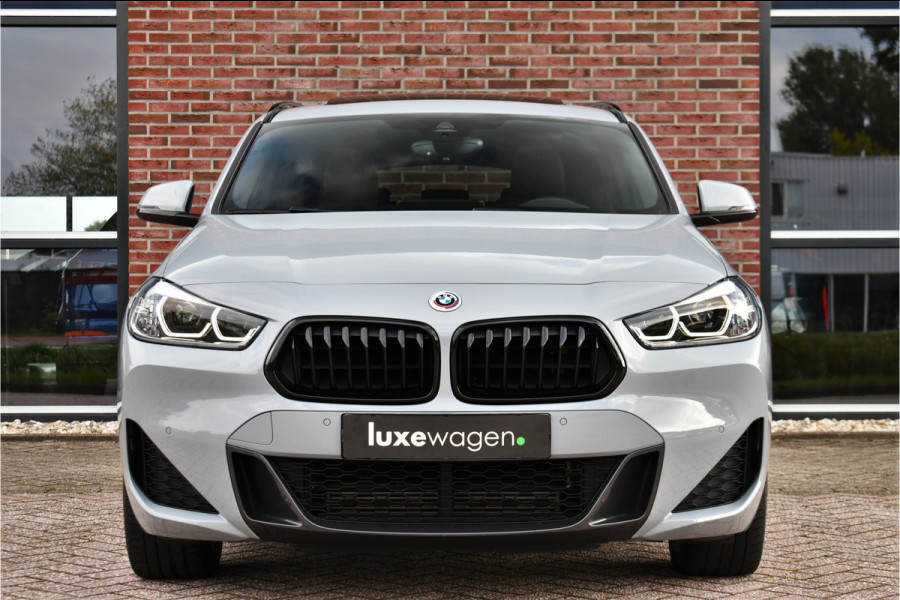 BMW X2 xDrive25e M-Sport Pano HUD ACC Camera 19inch Shadow-line