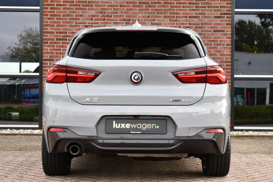 BMW X2 xDrive25e M-Sport Pano HUD ACC Camera 19inch Shadow-line