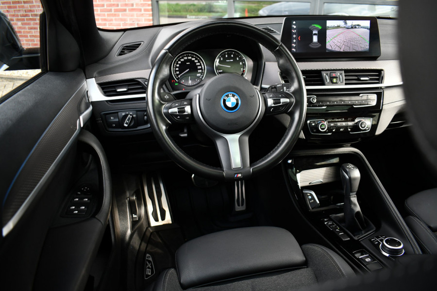 BMW X2 xDrive25e M-Sport Pano HUD ACC Camera 19inch Shadow-line