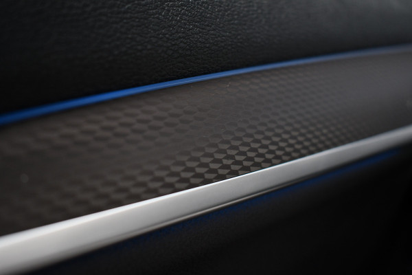 BMW X2 xDrive25e M-Sport Pano HUD ACC Camera 19inch Shadow-line