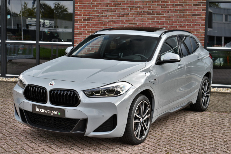 BMW X2 xDrive25e M-Sport Pano HUD ACC Camera 19inch Shadow-line