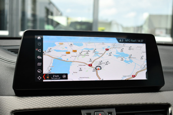BMW X2 xDrive25e M-Sport Pano HUD ACC Camera 19inch Shadow-line