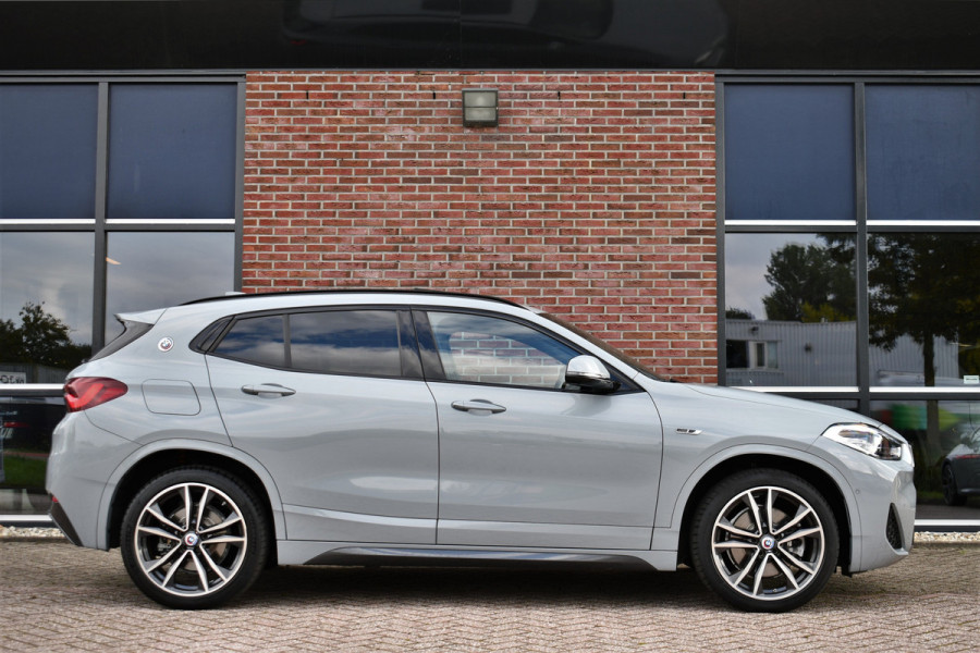 BMW X2 xDrive25e M-Sport Pano HUD ACC Camera 19inch Shadow-line
