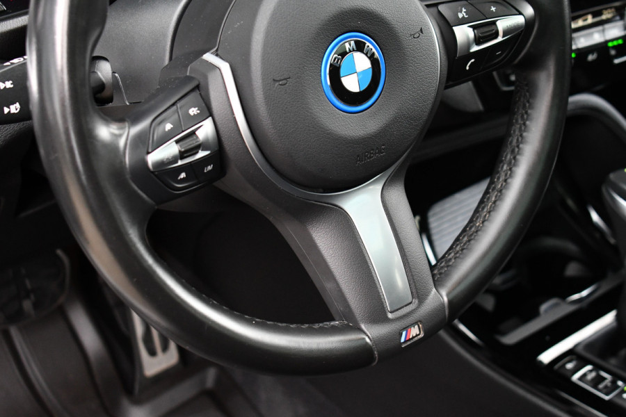 BMW X2 xDrive25e M-Sport Pano HUD ACC Camera 19inch Shadow-line