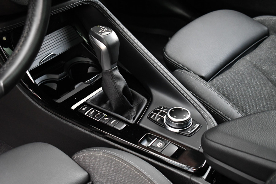 BMW X2 xDrive25e M-Sport Pano HUD ACC Camera 19inch Shadow-line
