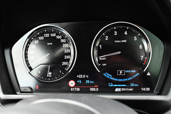 BMW X2 xDrive25e M-Sport Pano HUD ACC Camera 19inch Shadow-line