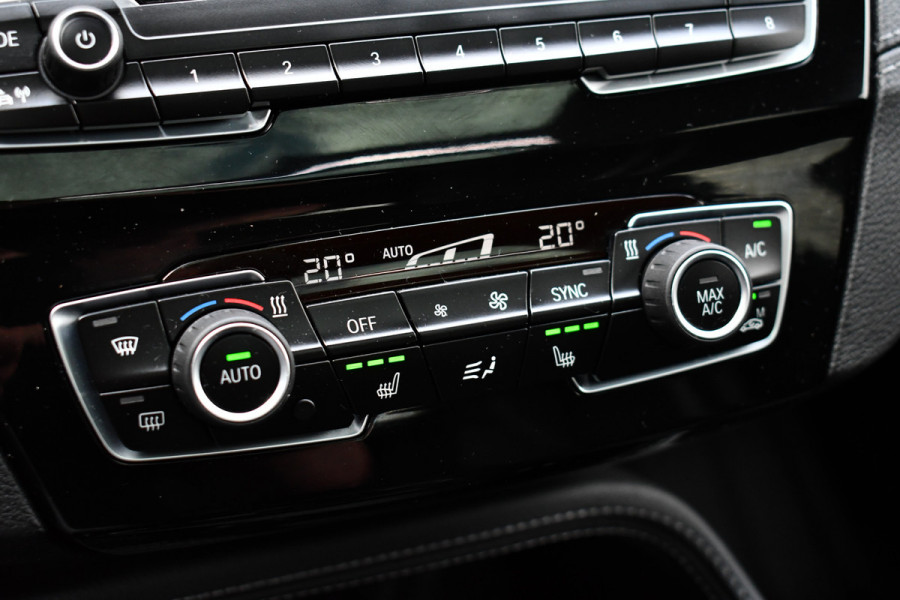 BMW X2 xDrive25e M-Sport Pano HUD ACC Camera 19inch Shadow-line