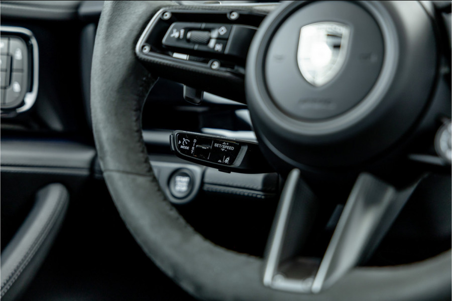 Porsche Panamera 4.0 Turbo S E-Hybrid - BTW | Akrapovic | Full PPF | Sport Chrono + | Passenger Display | Burmester