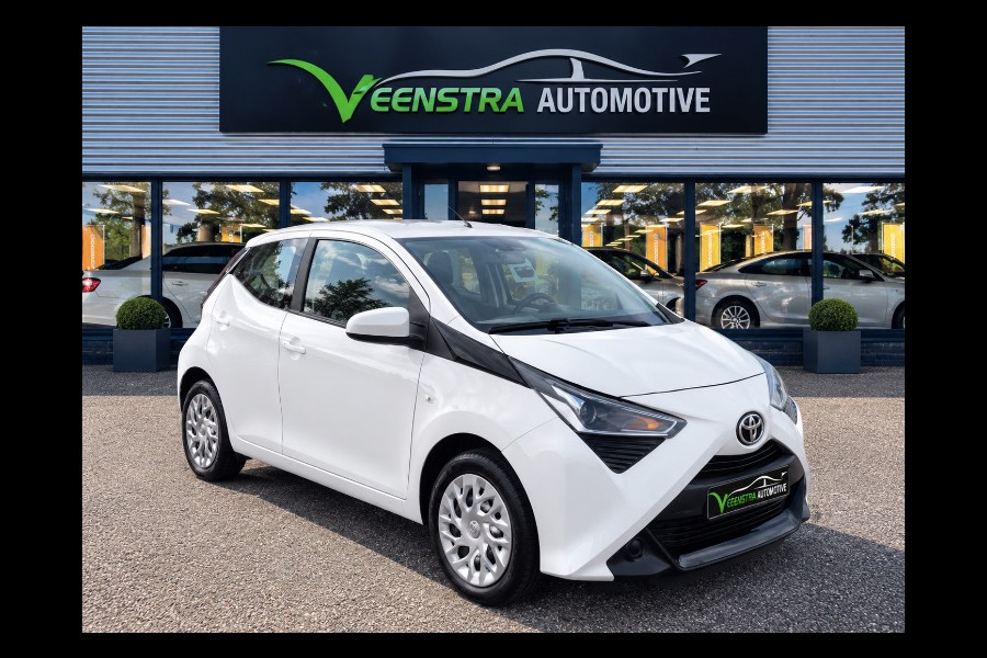 Toyota Aygo 1.0 VVT-i X-Play | 2019 | 233.000 KM | Airco | Multimedia | APK 09-2027