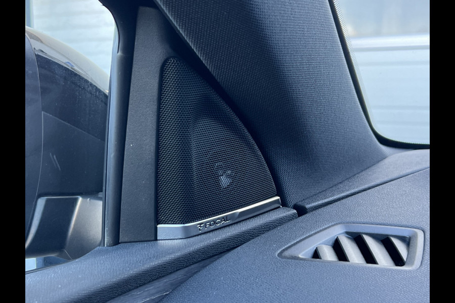 Peugeot 3008 1.6 HYbrid4 300 GT | Pano | Leder | Memory | Camera