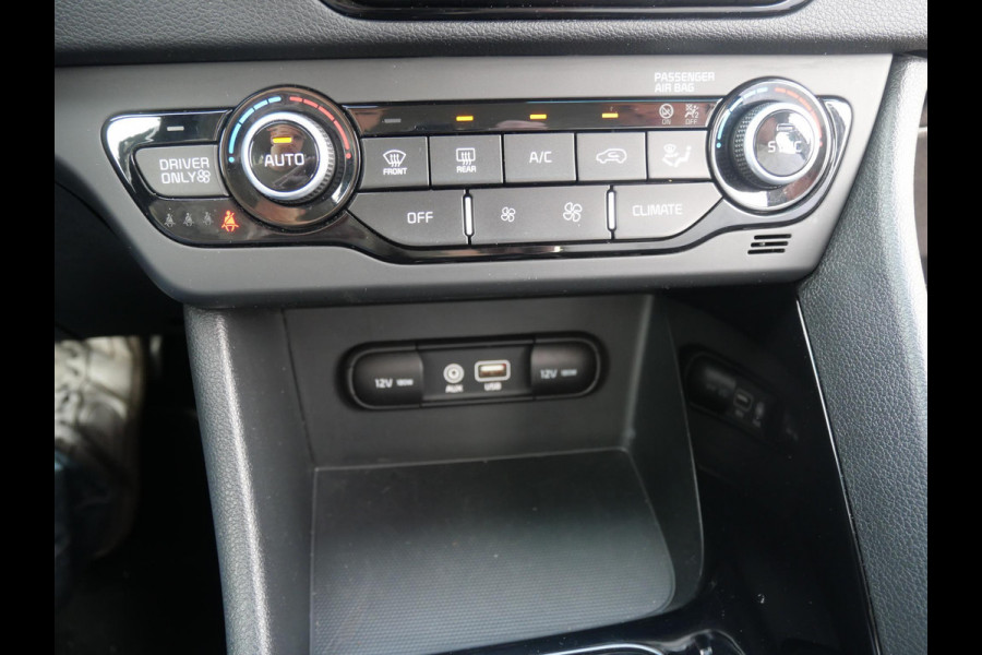 Kia Niro 1.6 GDi Hybrid DynamicLine | Navigatie | Camera | Clima | Cruise |