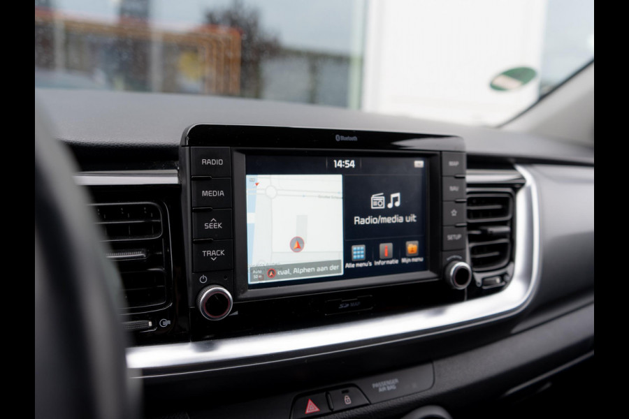 Kia Stonic 1.0 T-GDi DynamicLine | 120 PK| Climate control | Navigatie | PDC achter |
