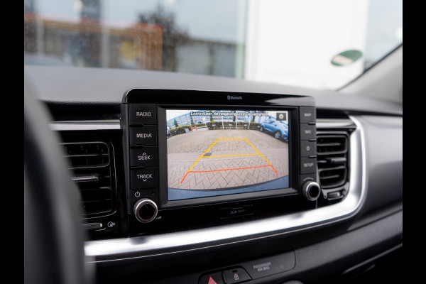 Kia Stonic 1.0 T-GDi DynamicLine | 120 PK| Climate control | Navigatie | PDC achter |