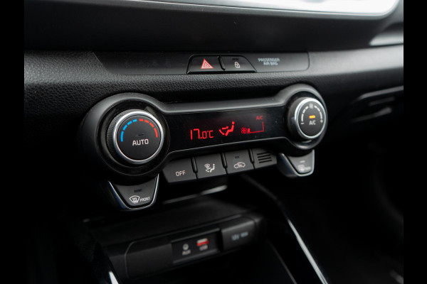 Kia Stonic 1.0 T-GDi DynamicLine | 120 PK| Climate control | Navigatie | PDC achter |