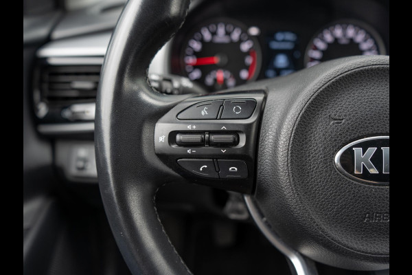 Kia Stonic 1.0 T-GDi DynamicLine | 120 PK| Climate control | Navigatie | PDC achter |