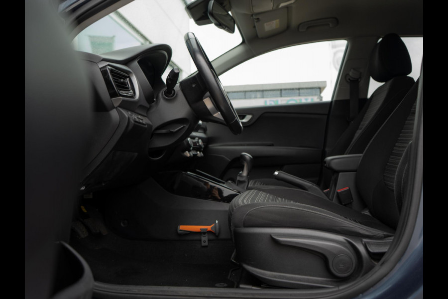 Kia Stonic 1.0 T-GDi DynamicLine | 120 PK| Climate control | Navigatie | PDC achter |