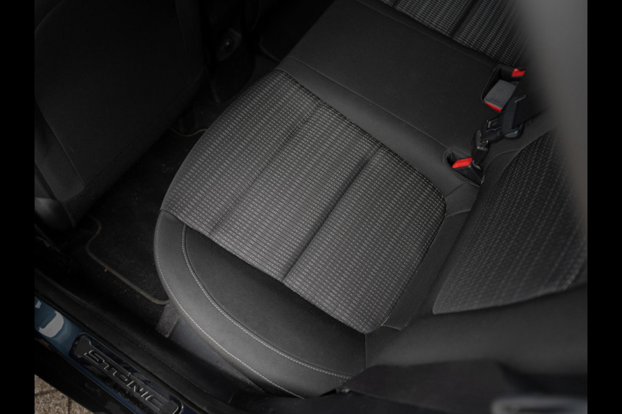 Kia Stonic 1.0 T-GDi DynamicLine | 120 PK| Climate control | Navigatie | PDC achter |