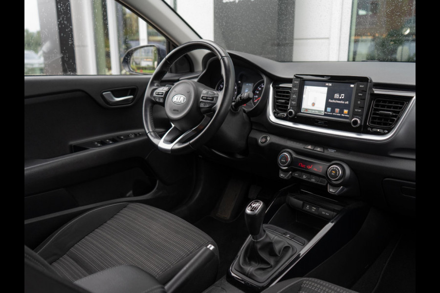 Kia Stonic 1.0 T-GDi DynamicLine | 120 PK| Climate control | Navigatie | PDC achter |