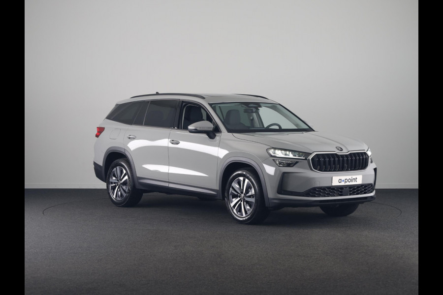 Škoda Kodiaq 1.5 TSI PHEV Edition 204 pk 6 versn. DSG | Sunset | Trekhaak | Panoramadak |  18" lichtmetalen velgen Soira aero, zilver