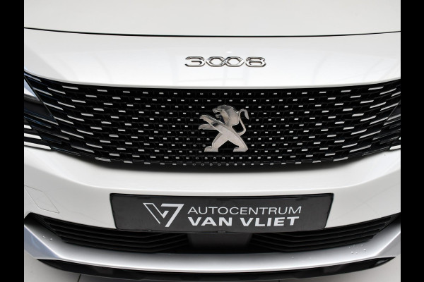 Peugeot 3008 1.6 HYbrid 225 GT | SOH 88.5%  | Alcantara | Stoelverwarming | Elektrisch bedienbare achterklep | Navigatie | Keyless Entry + Start