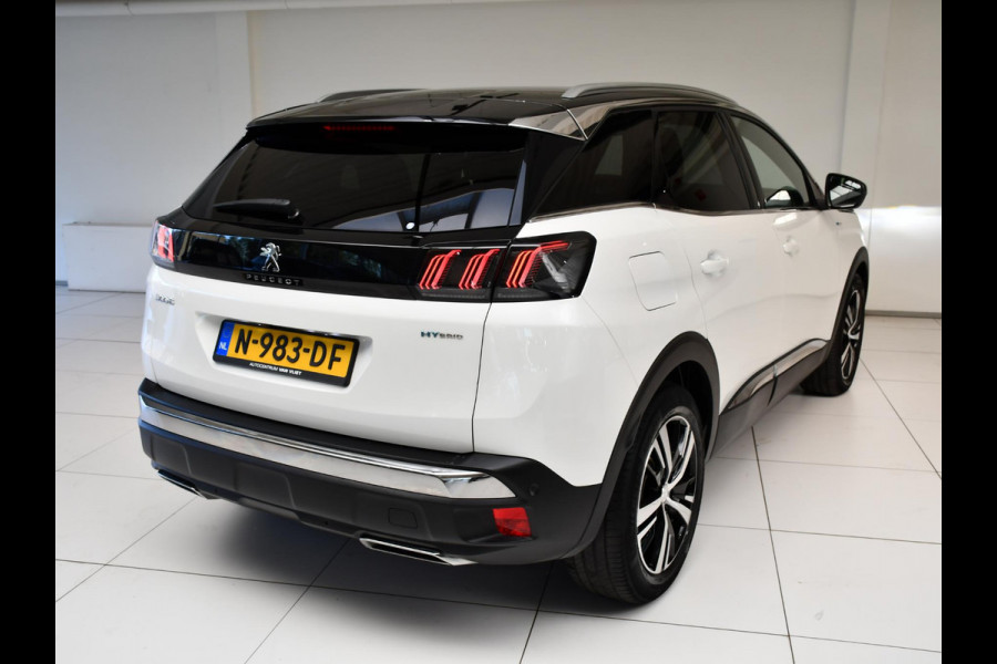 Peugeot 3008 1.6 HYbrid 225 GT | SOH 88.5%  | Alcantara | Stoelverwarming | Elektrisch bedienbare achterklep | Navigatie | Keyless Entry + Start