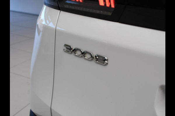 Peugeot 3008 1.6 HYbrid 225 GT | SOH 88.5%  | Alcantara | Stoelverwarming | Elektrisch bedienbare achterklep | Navigatie | Keyless Entry + Start
