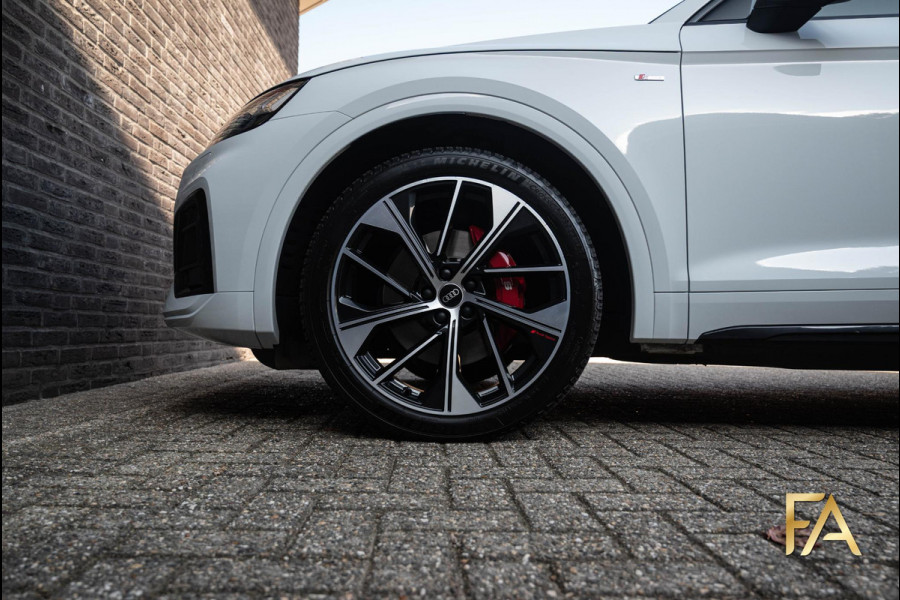 Audi Q5 Sportback 55 TFSI e S edition Luchtvering|21Inch|Sline|Sfeerverlichting
