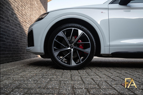 Audi Q5 Sportback 55 TFSI e S edition Luchtvering|21Inch|Sline|Sfeerverlichting