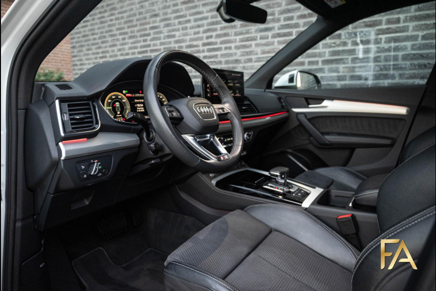 Audi Q5 Sportback 55 TFSI e S edition Luchtvering|21Inch|Sline|Sfeerverlichting