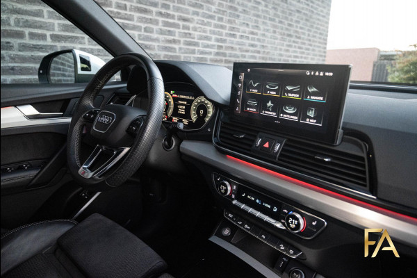 Audi Q5 Sportback 55 TFSI e S edition Luchtvering|21Inch|Sline|Sfeerverlichting