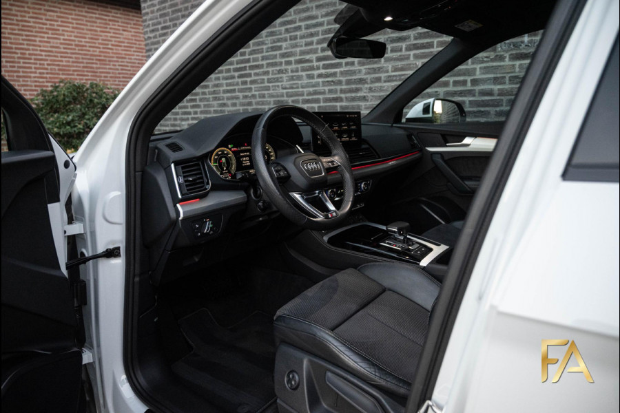 Audi Q5 Sportback 55 TFSI e S edition Luchtvering|21Inch|Sline|Sfeerverlichting