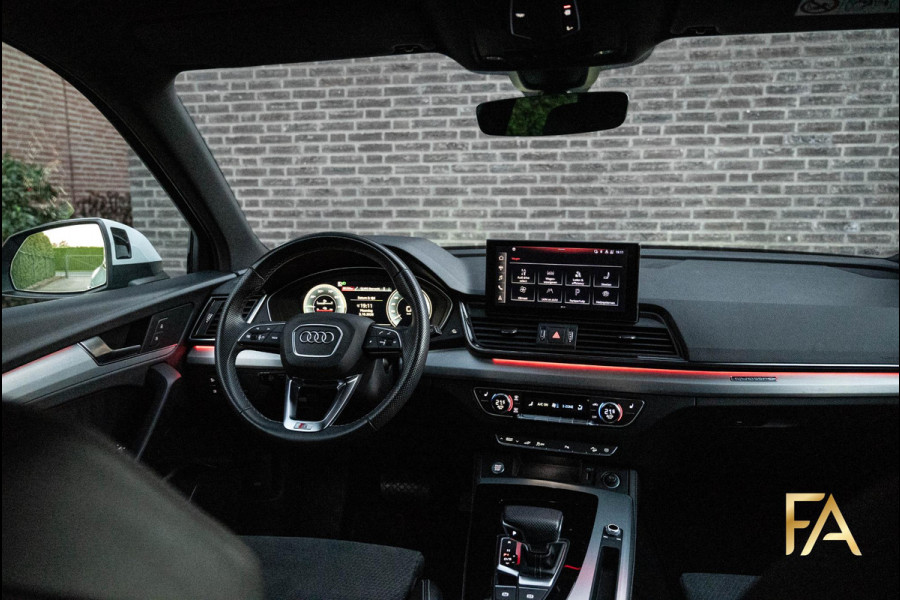 Audi Q5 Sportback 55 TFSI e S edition Luchtvering|21Inch|Sline|Sfeerverlichting