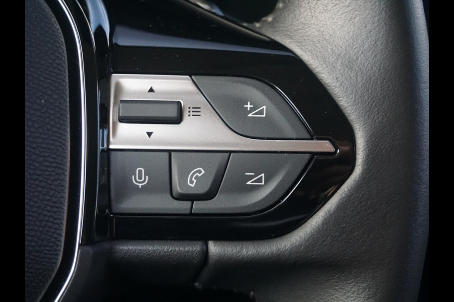 Peugeot 408 1.2 Turbo Allure 130 EAT8 CarPlay | Climate control