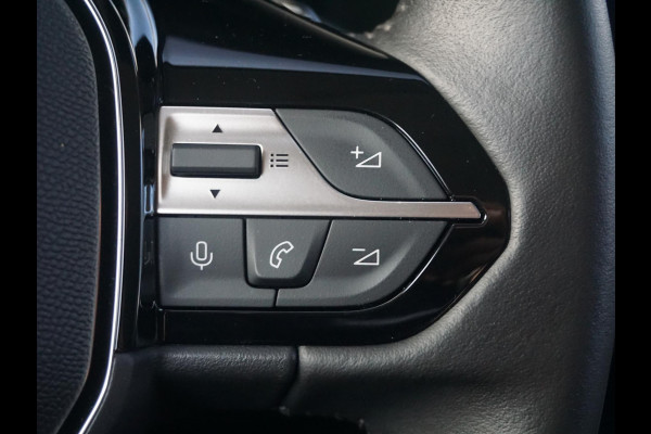 Peugeot 408 1.2 Turbo Allure 130 EAT8 CarPlay | Climate control