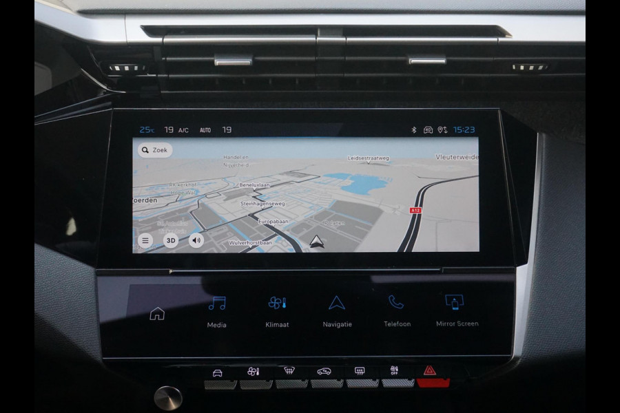 Peugeot 408 1.2 Turbo Allure 130 EAT8 CarPlay | Climate control